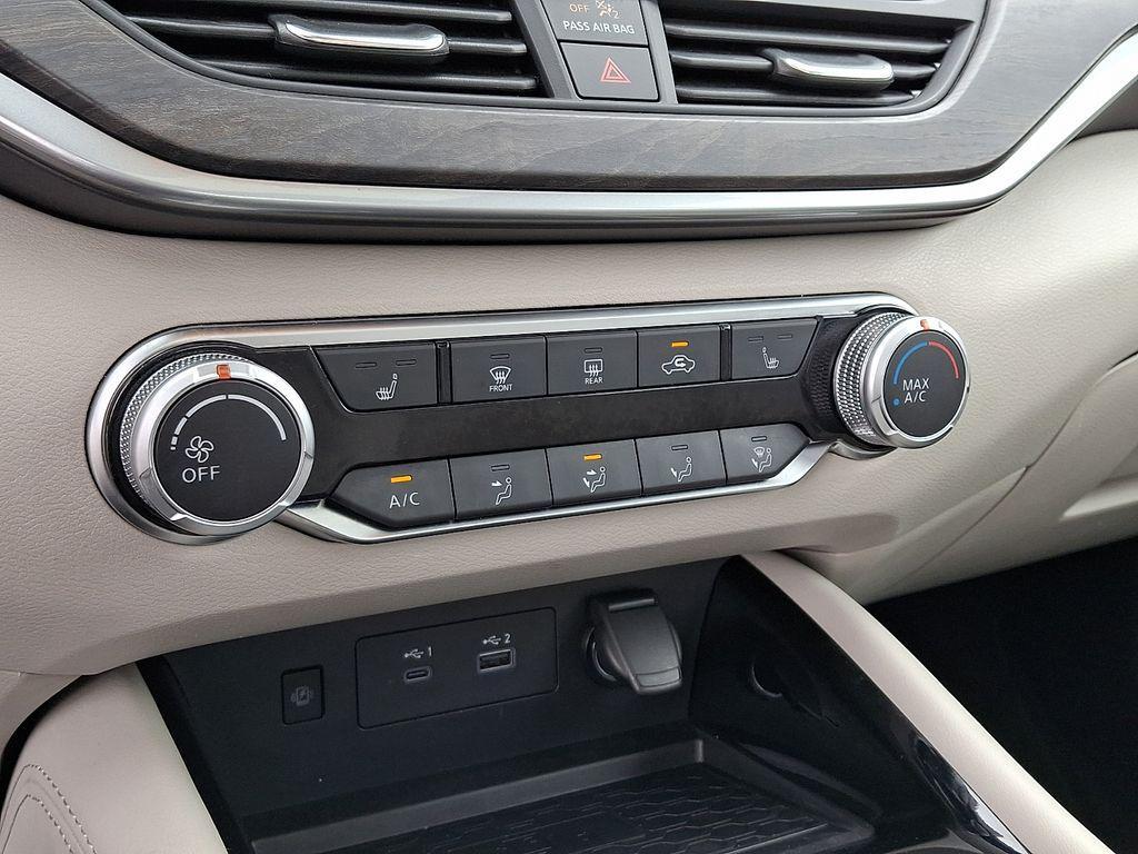 used 2023 Nissan Altima car, priced at $24,475