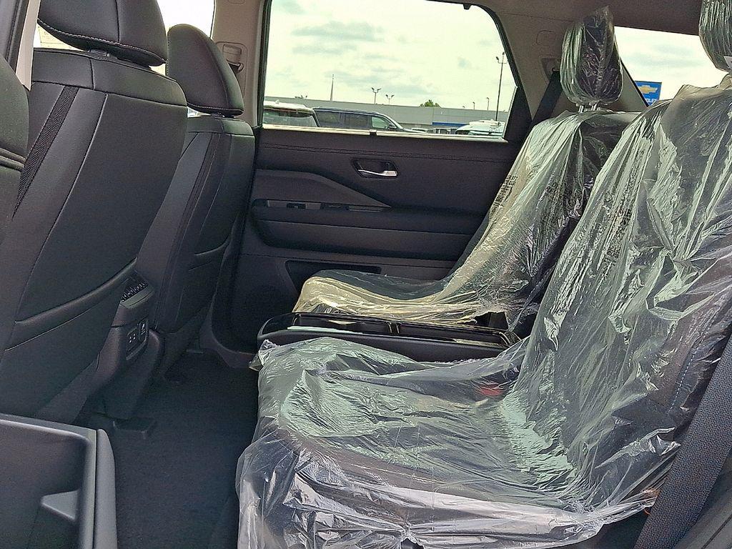 new 2026 Nissan Pathfinder car, priced at $56,370