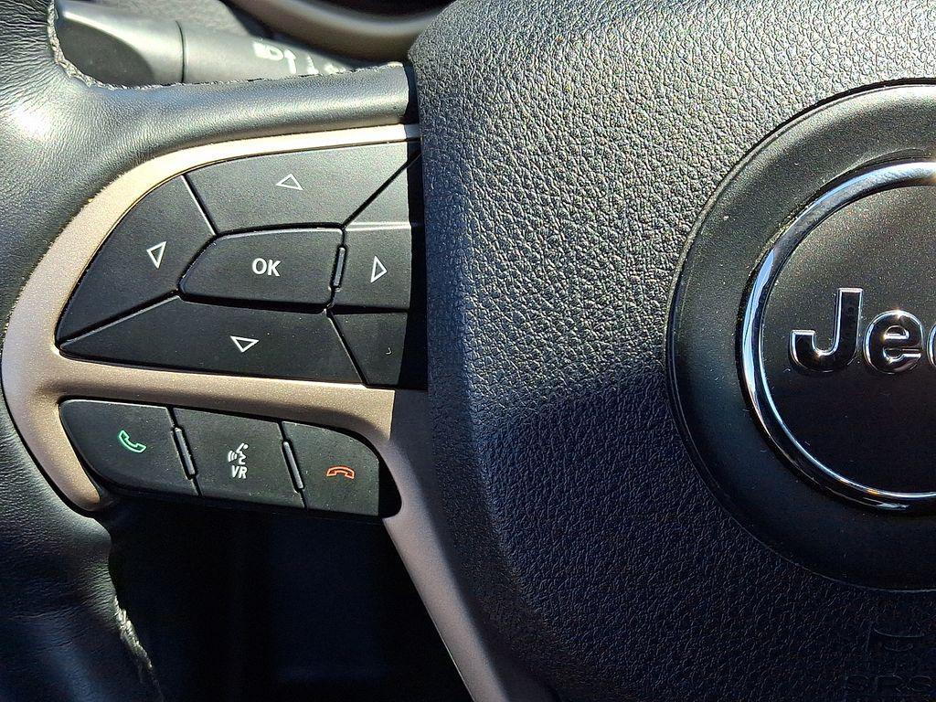 used 2018 Jeep Cherokee car, priced at $17,205