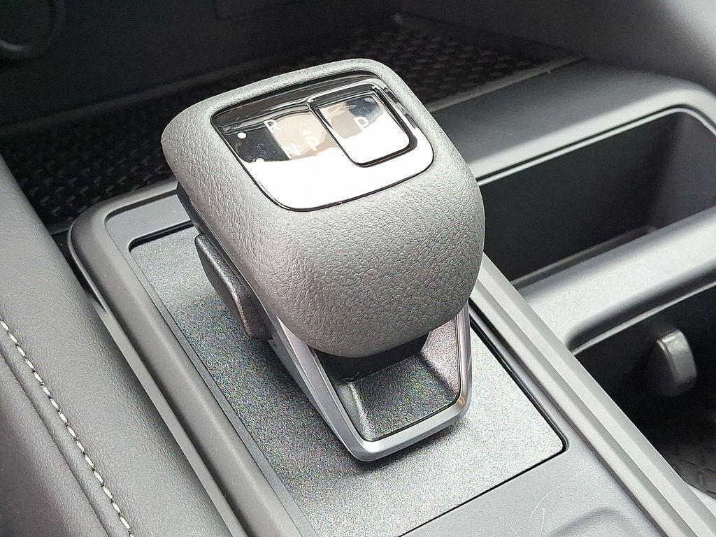 new 2025 Nissan Pathfinder car, priced at $32,860