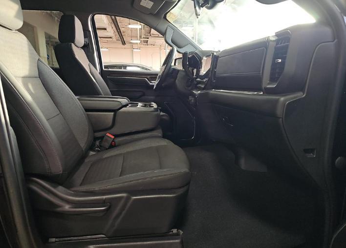 used 2024 Chevrolet Silverado 1500 car, priced at $38,489
