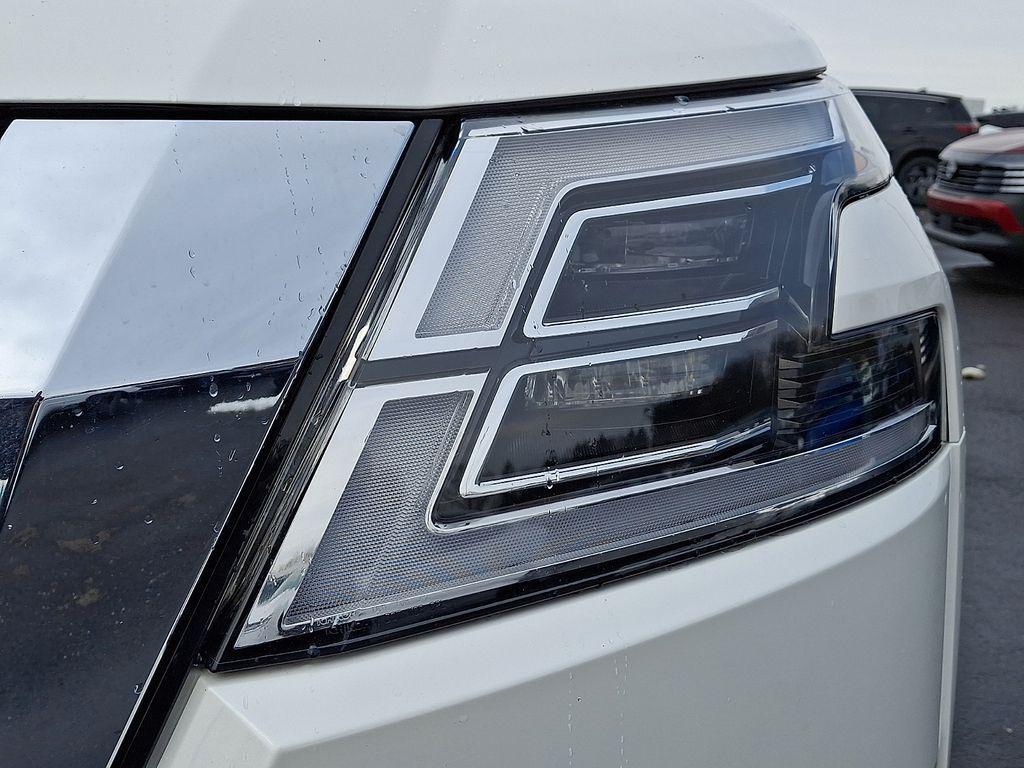 used 2024 Nissan Armada car, priced at $49,000