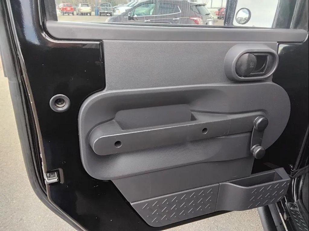 used 2009 Jeep Wrangler car, priced at $10,900