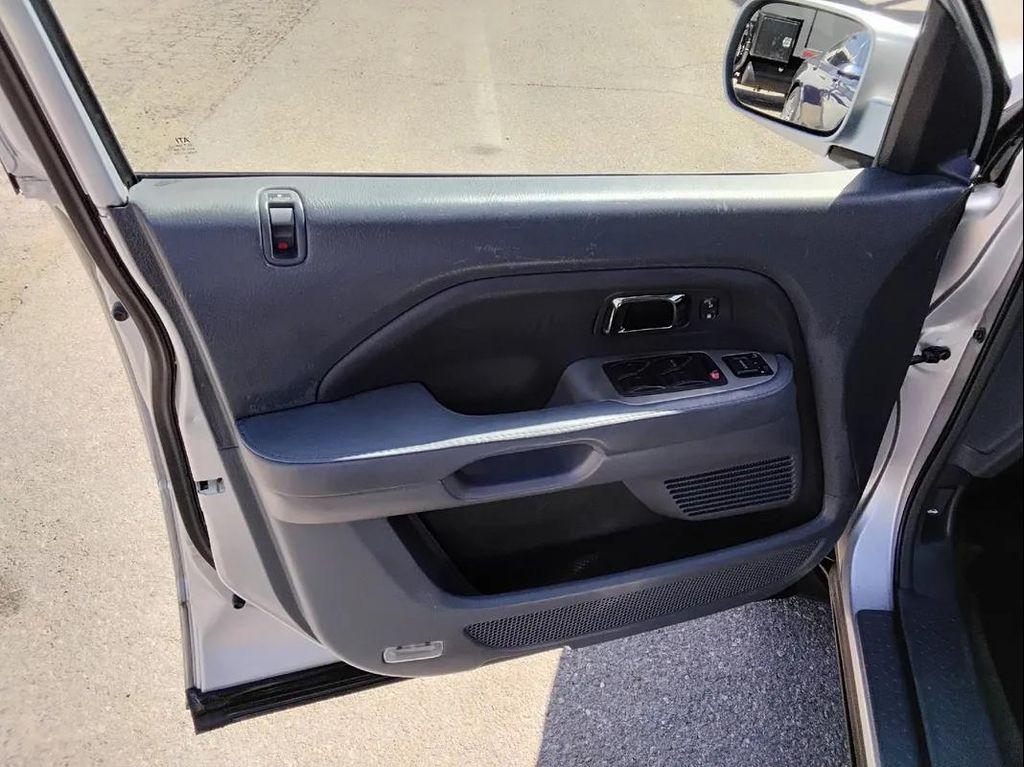 used 2006 Honda Pilot car, priced at $4,400