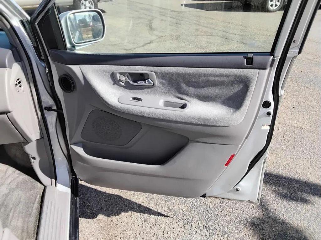 used 2004 Honda Odyssey car, priced at $3,700