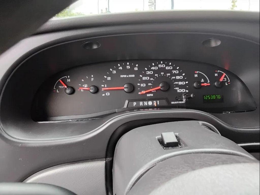 used 2006 Ford E350 Super Duty car, priced at $8,900