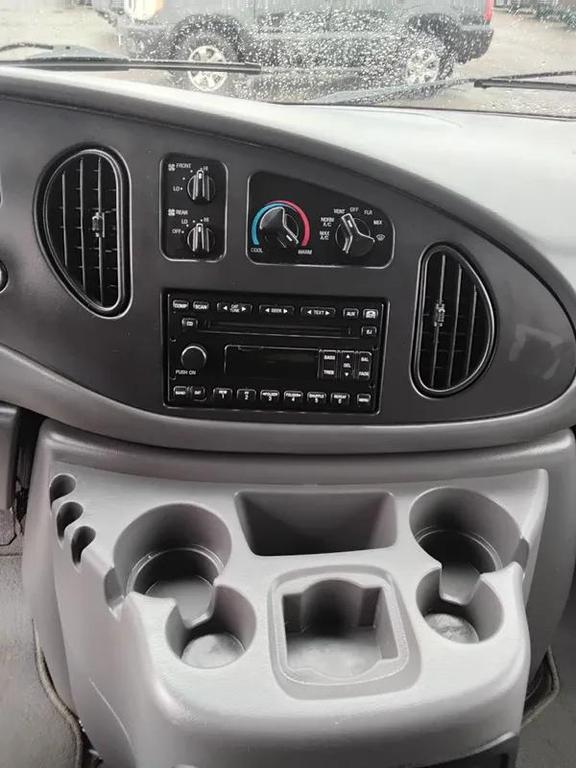 used 2006 Ford E350 Super Duty car, priced at $8,900