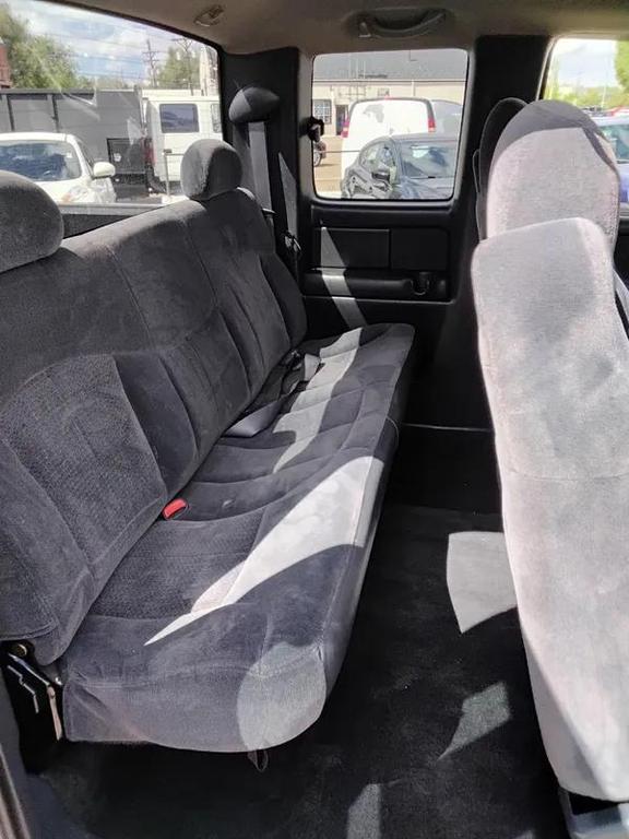 used 2000 Chevrolet Silverado 1500 car, priced at $7,400
