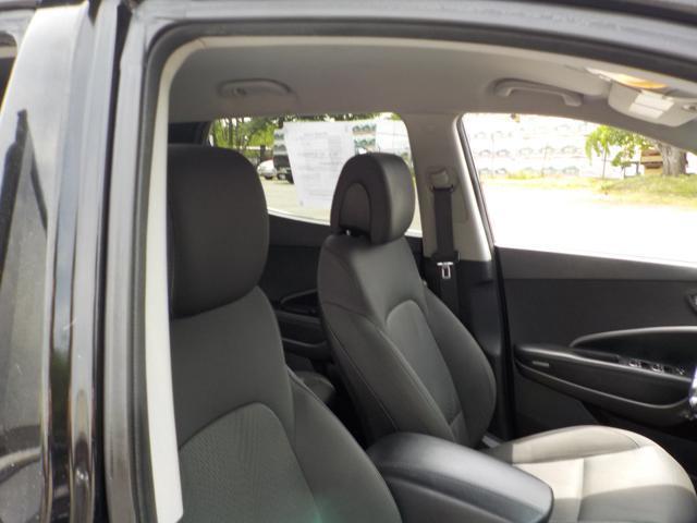 used 2013 Hyundai Santa Fe car, priced at $9,998