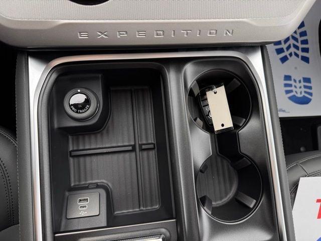 new 2026 Ford Expedition Max car, priced at $76,491