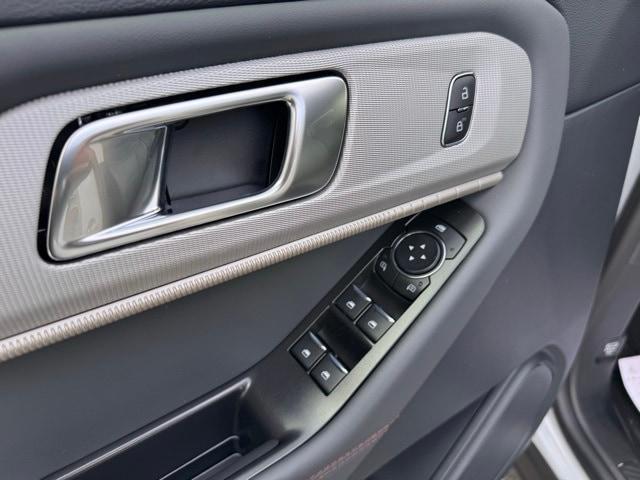 new 2026 Ford Explorer car