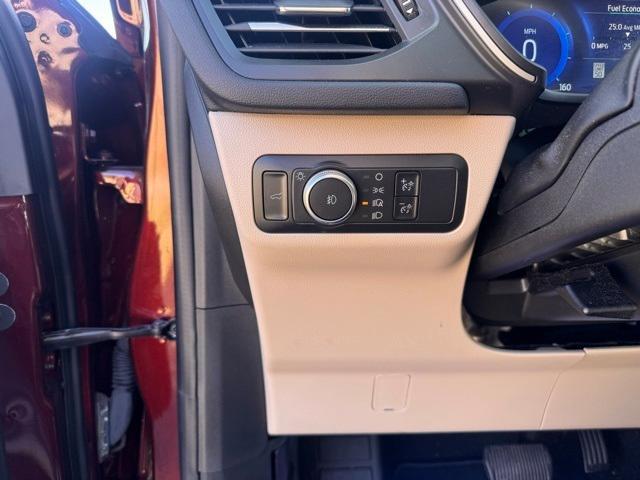 used 2021 Ford Escape car, priced at $22,491