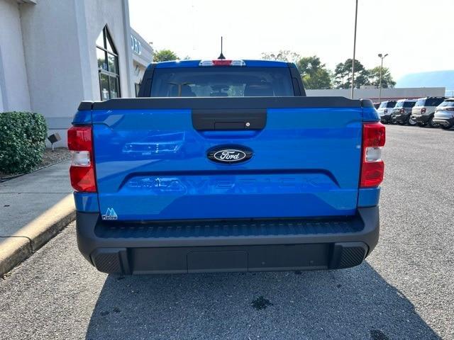 new 2025 Ford Maverick car, priced at $28,975