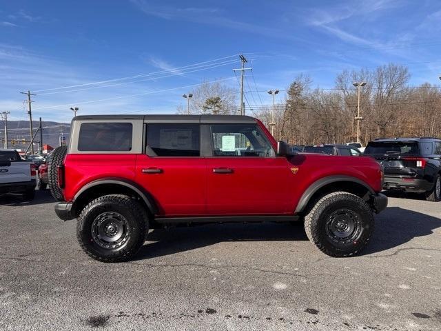 new 2025 Ford Bronco car, priced at $59,102