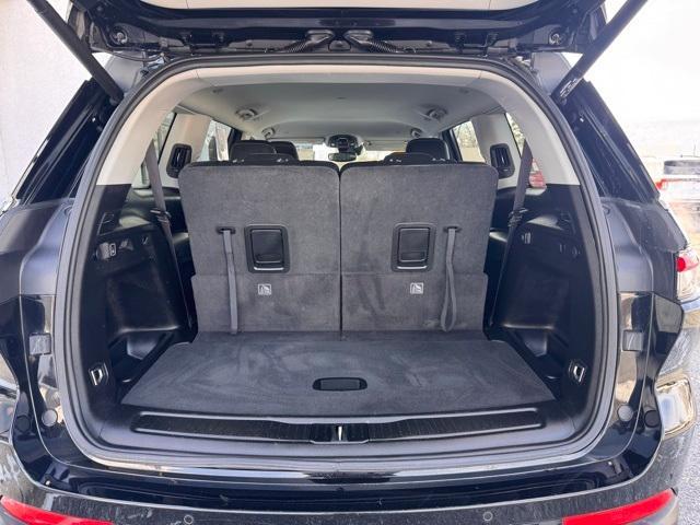 used 2023 Jeep Grand Cherokee L car, priced at $33,991