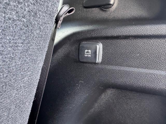 used 2023 Jeep Grand Cherokee L car, priced at $33,991