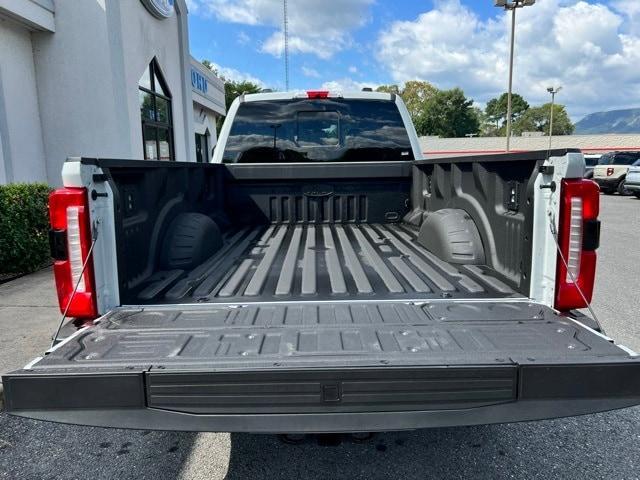 new 2025 Ford F-350 car, priced at $65,276