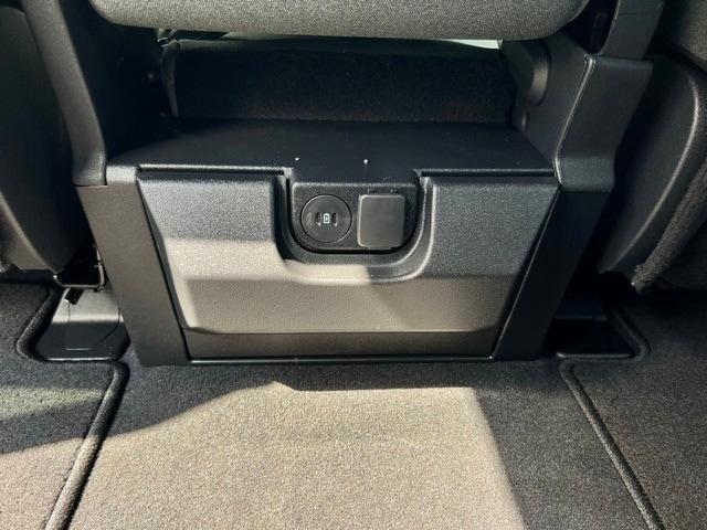 new 2025 Ford F-350 car, priced at $65,276