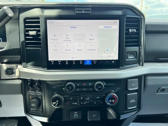 new 2025 Ford F-350 car, priced at $65,276