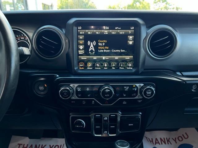 used 2022 Jeep Wrangler Unlimited car, priced at $32,991