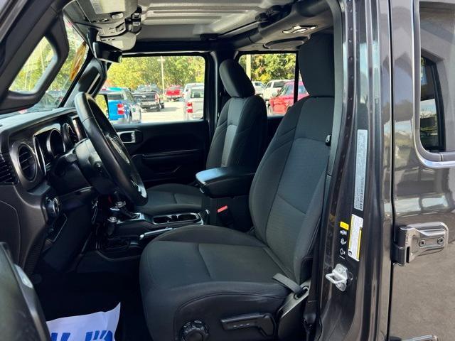 used 2022 Jeep Wrangler Unlimited car, priced at $32,991