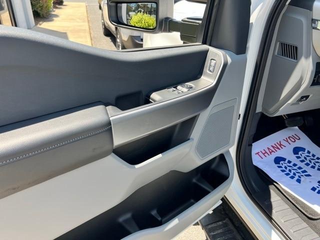 new 2025 Ford F-350 car, priced at $50,751