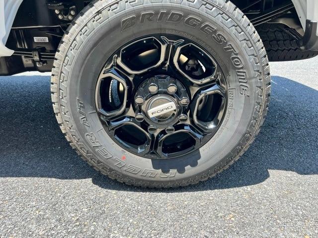 new 2025 Ford F-350 car, priced at $50,751