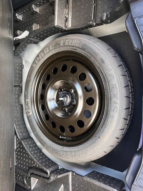 used 2024 Ford Escape car, priced at $25,991