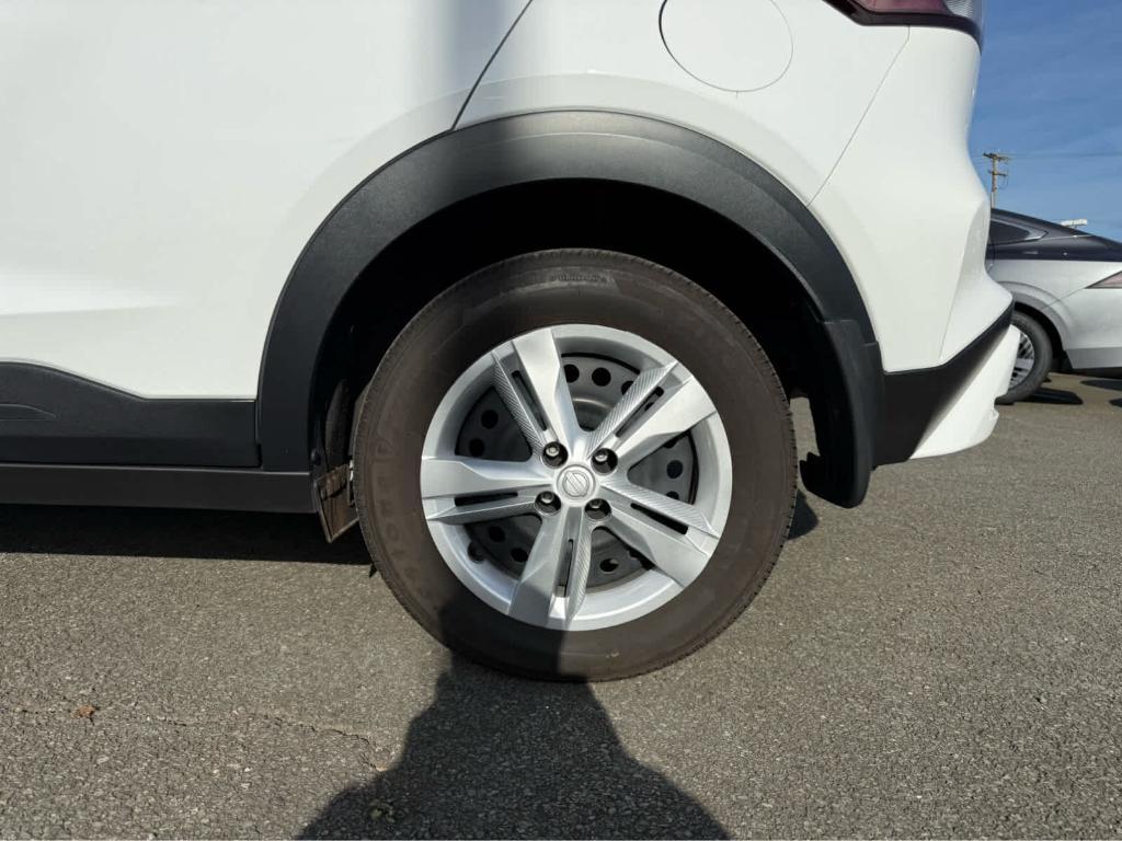 used 2025 Nissan Kicks Play car, priced at $21,988
