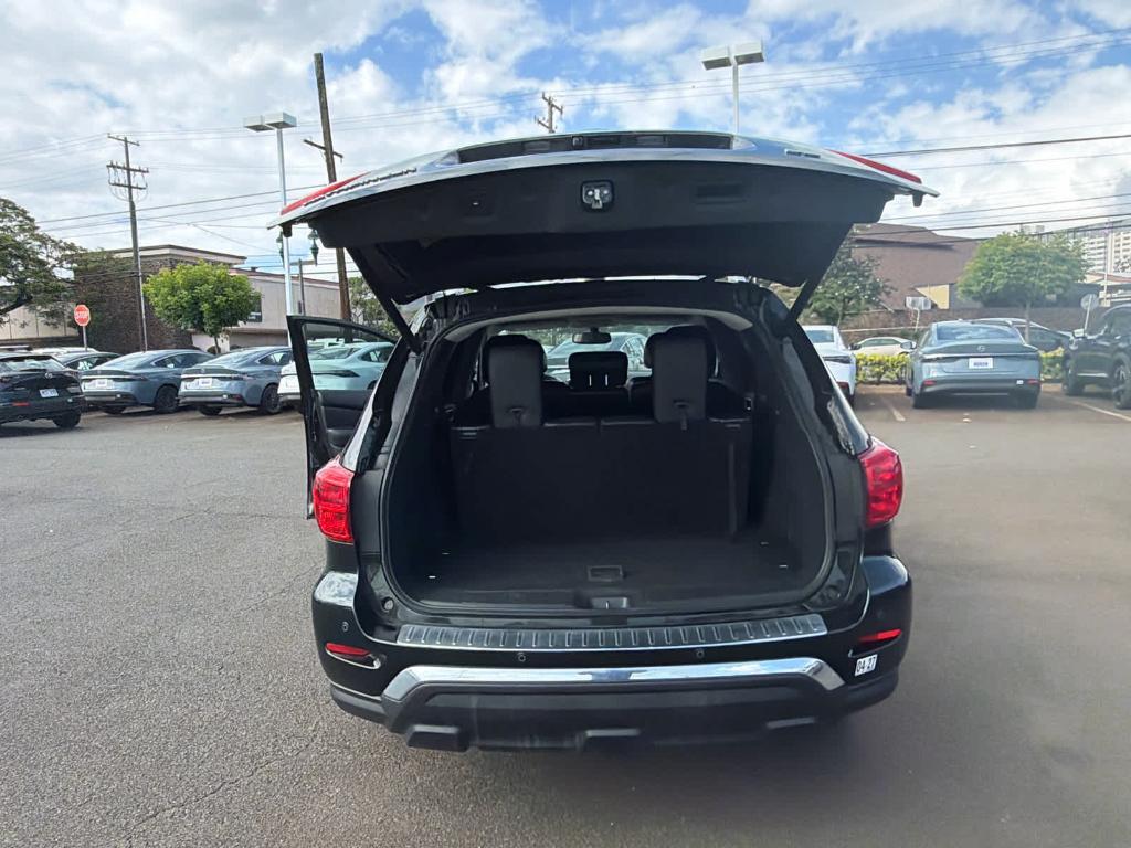 used 2020 Nissan Pathfinder car, priced at $21,988