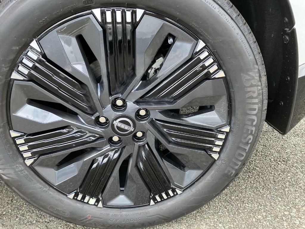 new 2025 Nissan Murano car, priced at $52,295