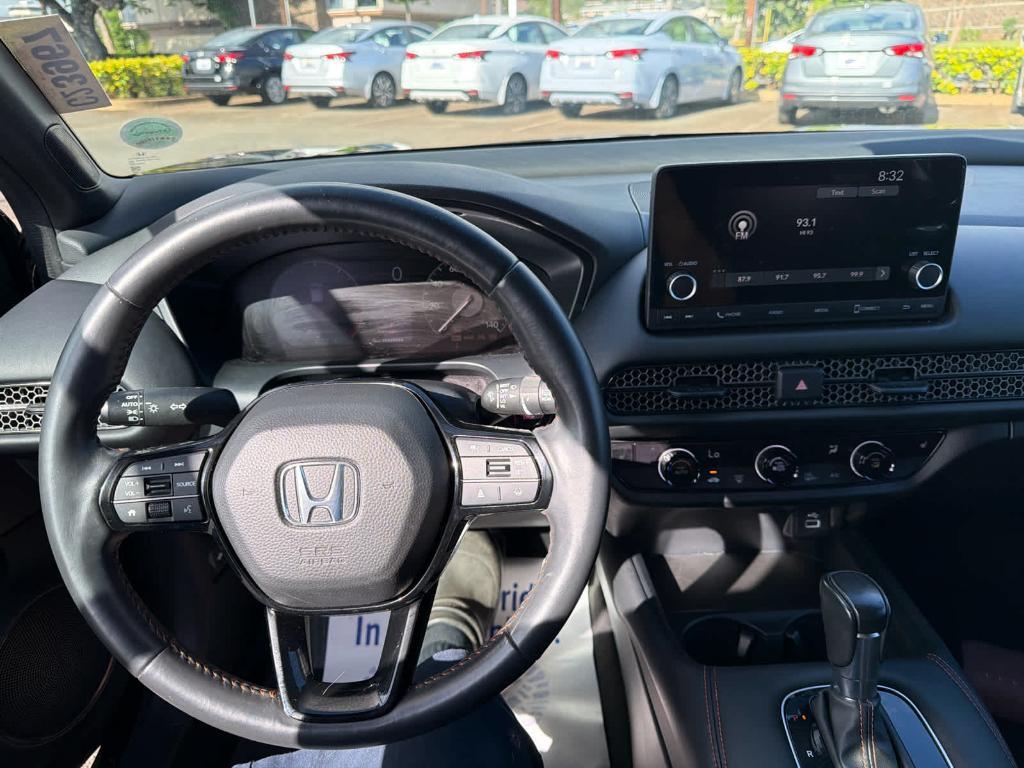 2024 Crystal Black Pearl Honda HR-V