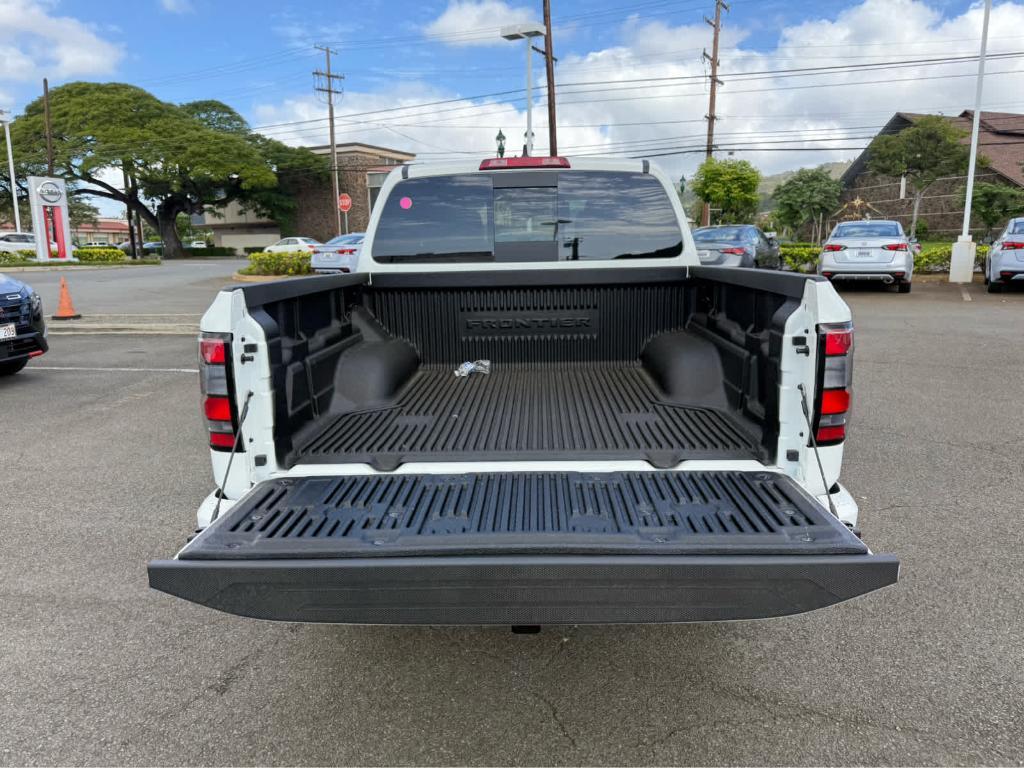 new 2026 Nissan Frontier car