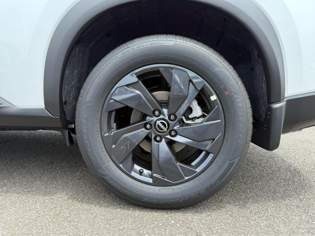 new 2026 Nissan Rogue car, priced at $32,000