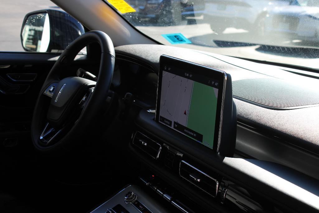 used 2023 Lincoln Aviator car, priced at $36,548