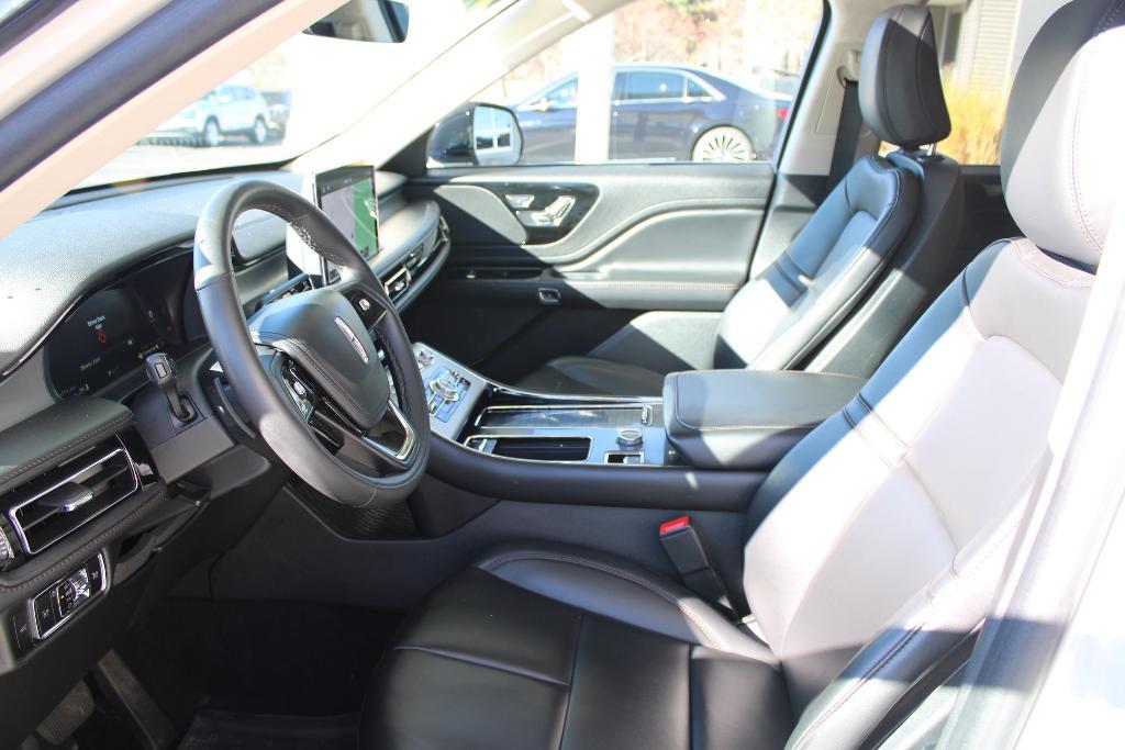 used 2023 Lincoln Aviator car, priced at $36,548