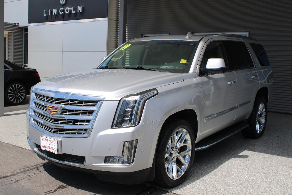 used 2019 Cadillac Escalade car, priced at $34,397