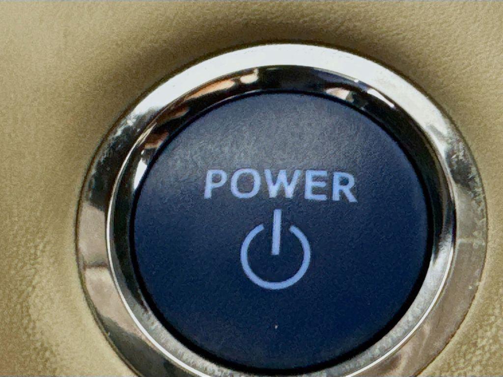 used 2022 Toyota Highlander Hybrid car, priced at $37,685