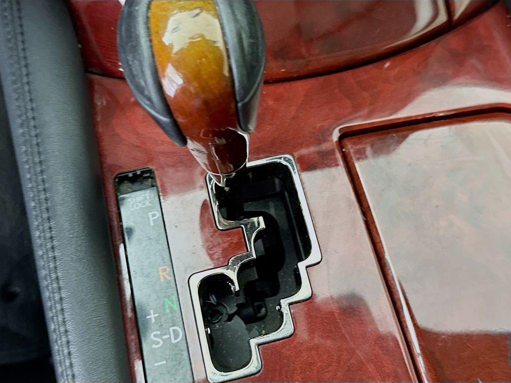 used 2007 Lexus LS 460 car, priced at $10,997