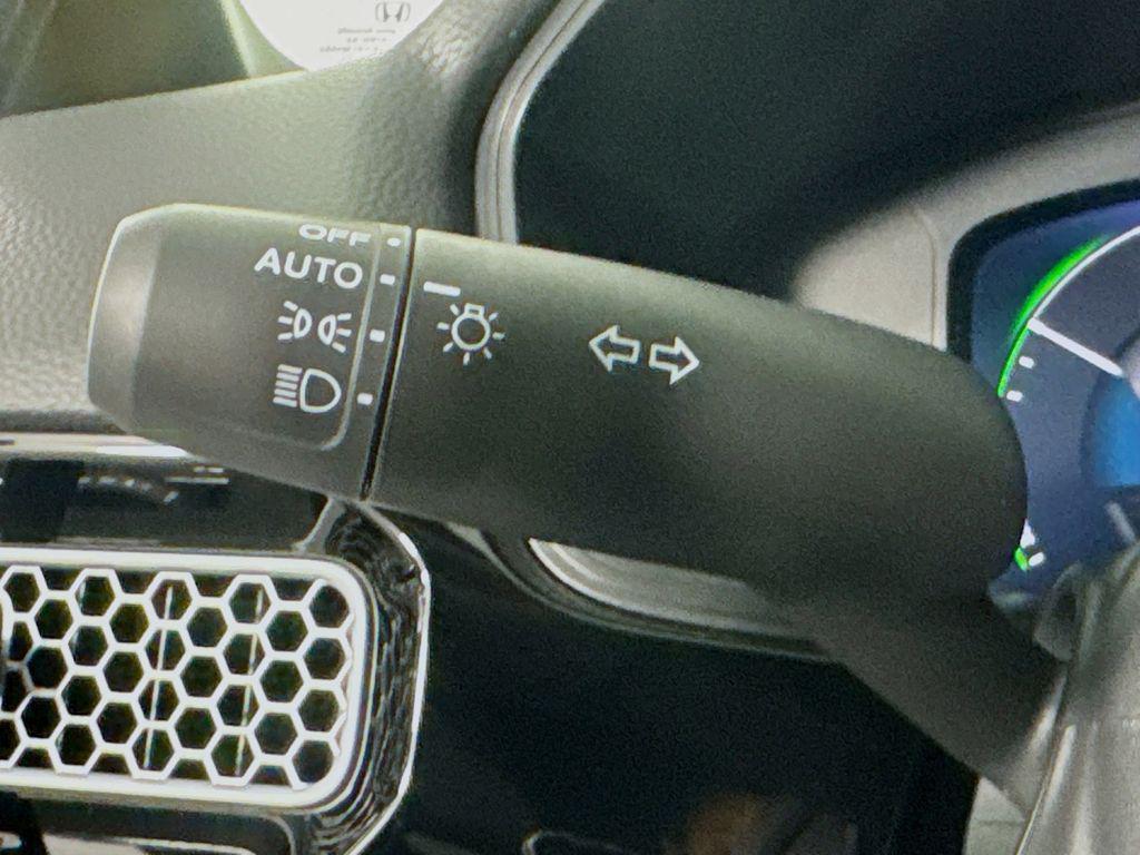 new 2026 Honda Civic Hybrid car, priced at $33,266