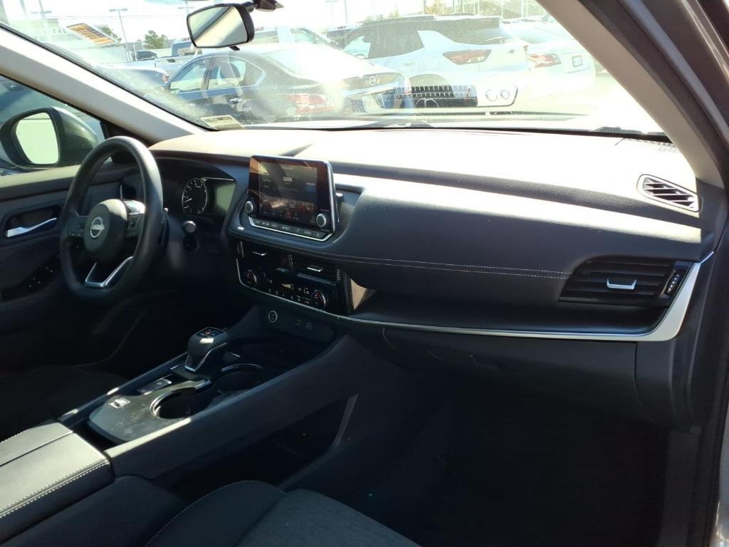 used 2022 Nissan Rogue car, priced at $18,999