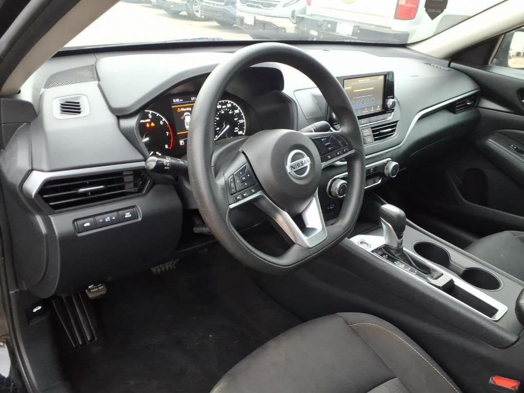 used 2022 Nissan Altima car, priced at $18,999