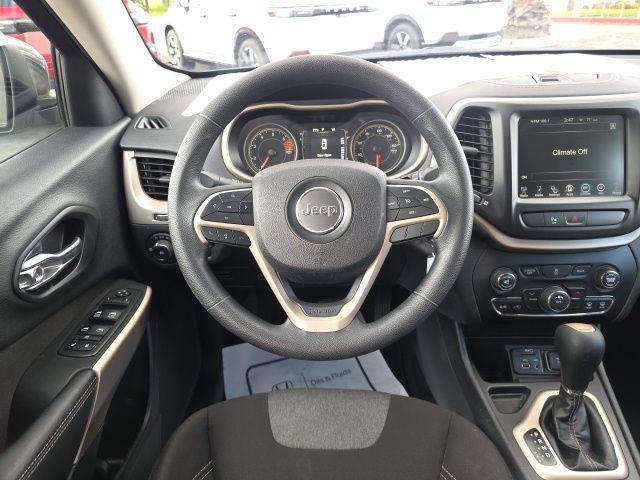 used 2018 Jeep Cherokee car, priced at $13,695