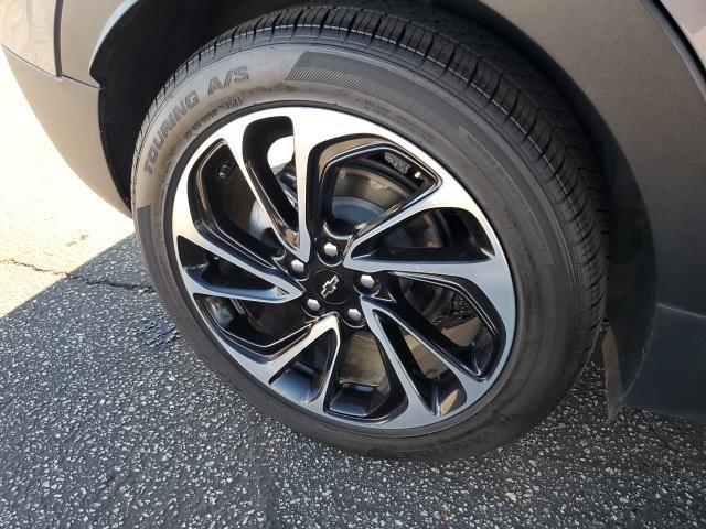 used 2022 Chevrolet Bolt EUV car, priced at $18,495