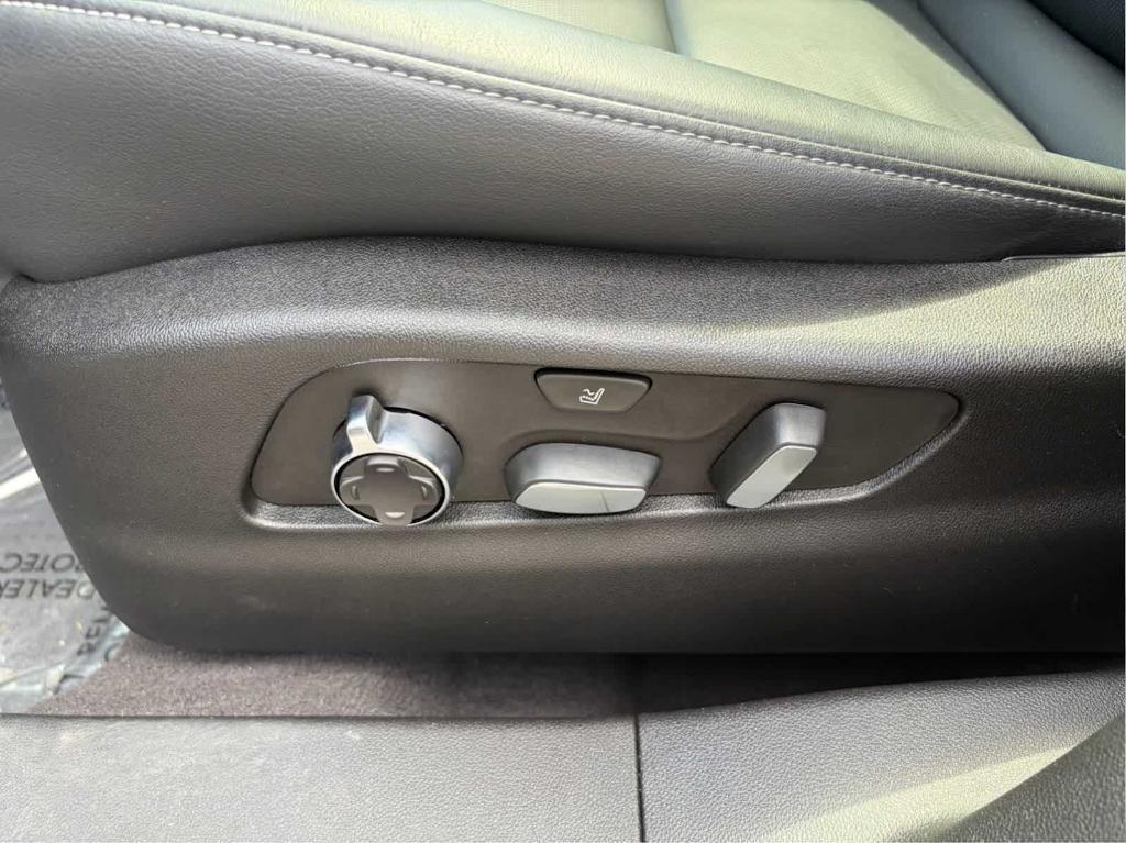 used 2024 Cadillac XT4 car, priced at $37,532