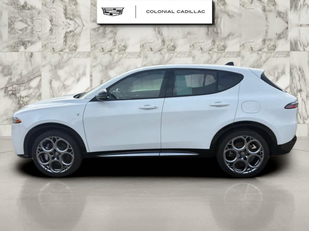 used 2024 Alfa Romeo Tonale car, priced at $26,597