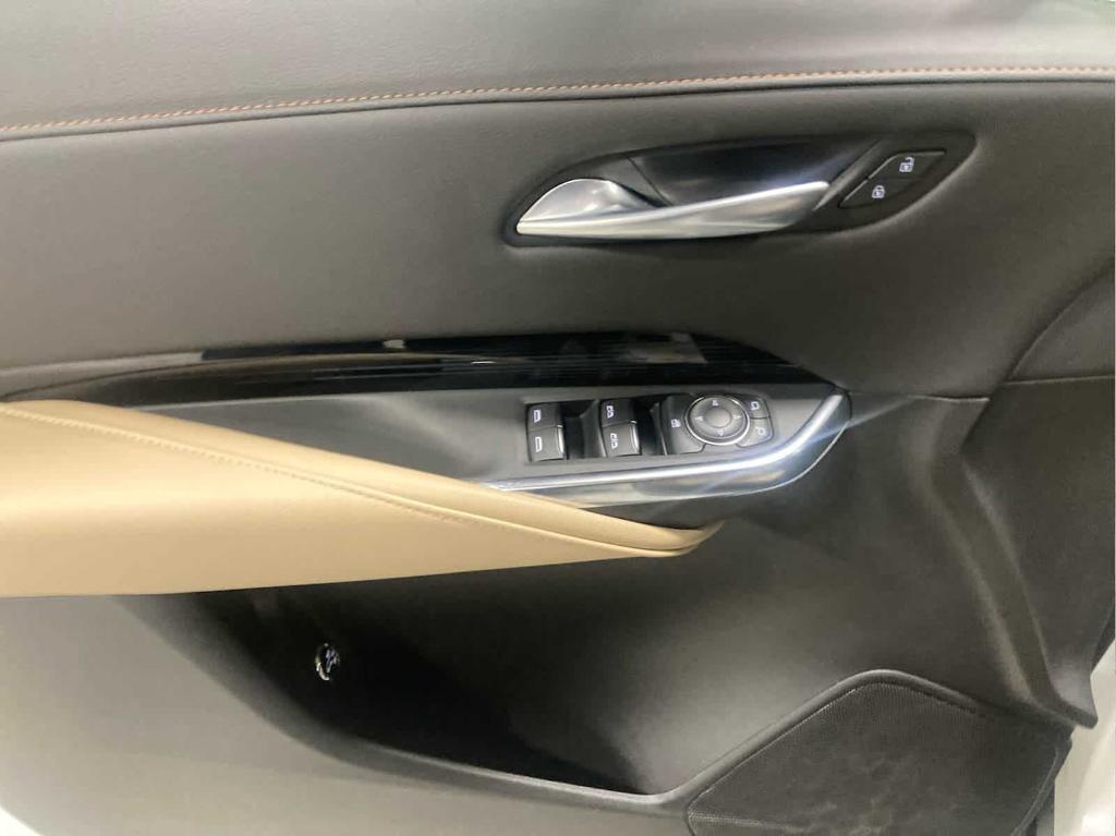 used 2024 Cadillac XT4 car, priced at $36,777