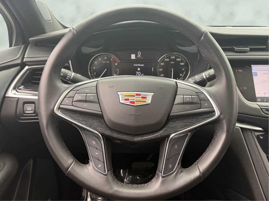 used 2023 Cadillac XT5 car, priced at $35,487