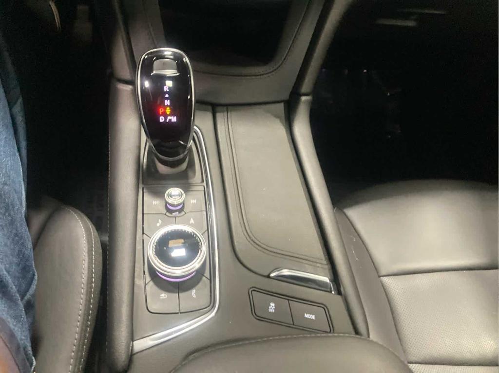 used 2025 Cadillac XT5 car, priced at $36,935