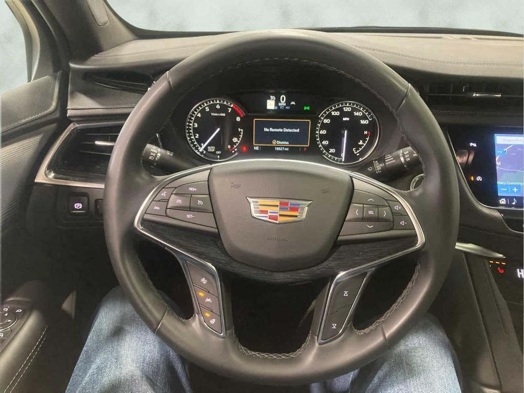 used 2025 Cadillac XT5 car, priced at $36,935